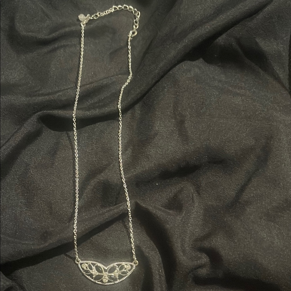 Elegant Silver Necklace